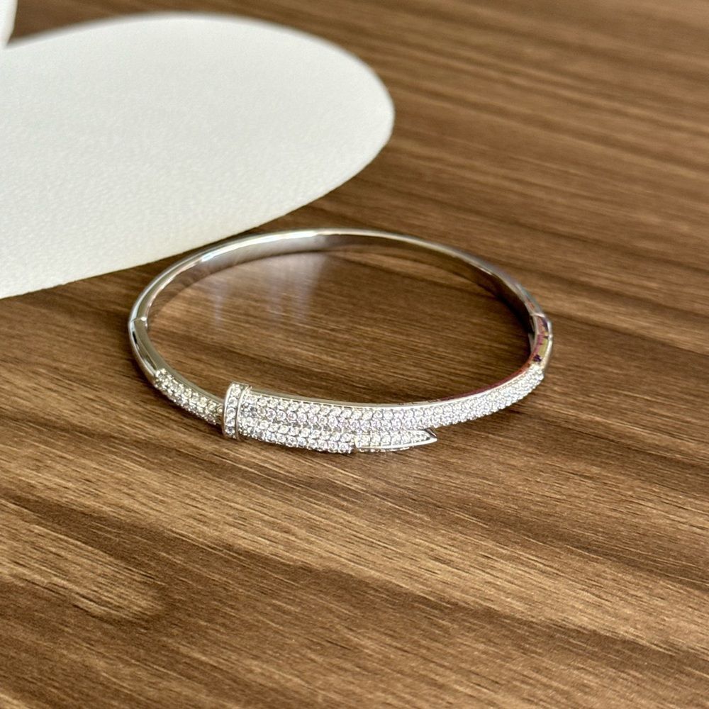 Diamond bracelet Q241 - Picture 2 of 5